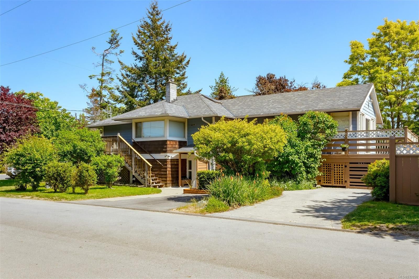 New property listed in SW Gorge, Saanich West